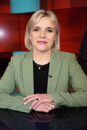 Jessica Hansen in der ARD-Talkshow hart aber fair im Studio Adlershof. Berlin, 13.03.2023