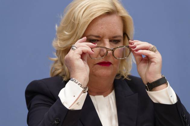 Högl stellt Wehrbericht 2022 vor 2023-03-13, Deutschland, Berlin - Bundespressekonferenz: Eva Högl (SPD), Wehrbeauftragte des Deutschen Bundestags, stellt den Wehrbericht 2022 vor.