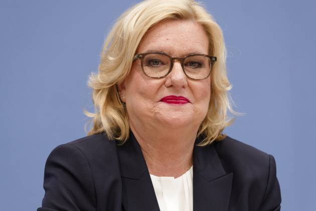 Högl stellt Wehrbericht 2022 vor 2023-03-13, Deutschland, Berlin - Bundespressekonferenz: Eva Högl (SPD), Wehrbeauftragte des Deutschen Bundestags, stellt den Wehrbericht 2022 vor.
