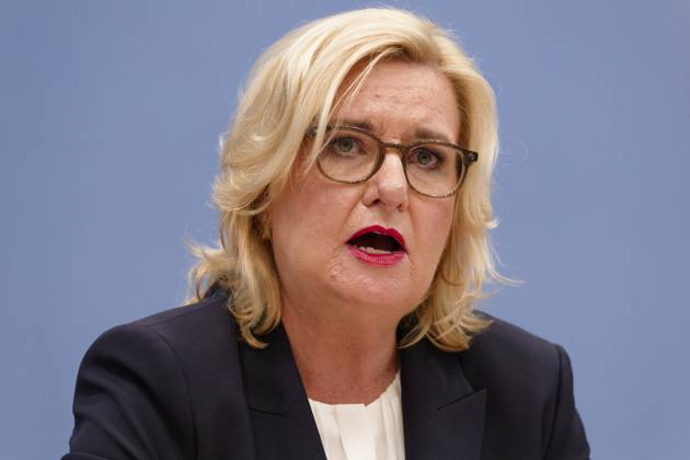 Högl stellt Wehrbericht 2022 vor 2023-03-13, Deutschland, Berlin - Bundespressekonferenz: Eva Högl (SPD), Wehrbeauftragte des Deutschen Bundestags, stellt den Wehrbericht 2022 vor.