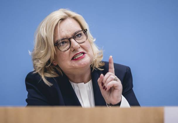 Die Wehrbeauftragte des Deutschen Bundestages, Eva Hoegl (SPD) im Rahmen der Vorstellung des Jahresberichtes 2022 in der Bundespressekonferenz. Berlin, 14.03.2023. Berlin Deutschland