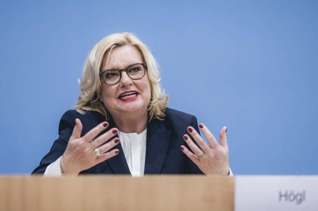 Die Wehrbeauftragte des Deutschen Bundestages, Eva Hoegl (SPD) im Rahmen der Vorstellung des Jahresberichtes 2022 in der Bundespressekonferenz. Berlin, 14.03.2023. Berlin Deutschland