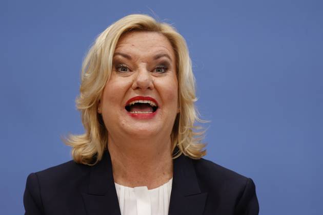 Eva Högl, Wehrbeauftragte des Deutschen Bundestages, Deutschland, Berlin, Bundespressekonferenz, Thema: Vorstellung des Jahresberichtes 2022