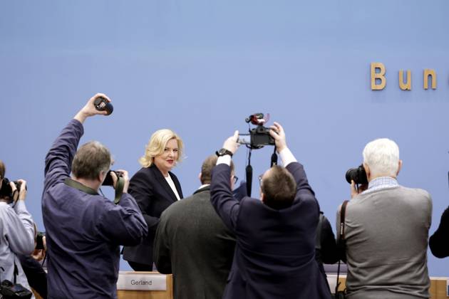 Eva Hoegl, Wehrbeauftragte des Deutschen Bundestages, SPD, PK zu - Vorstellung des Jahresberichtes 2022, DEU, Berlin, 14.03.2023