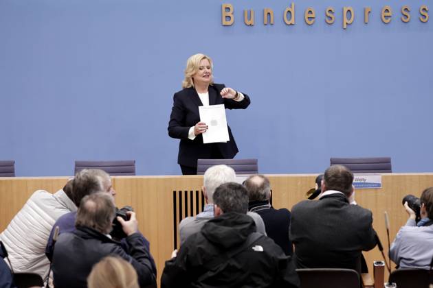 Eva Hoegl, Wehrbeauftragte des Deutschen Bundestages, SPD, PK zu - Vorstellung des Jahresberichtes 2022, DEU, Berlin, 14.03.2023