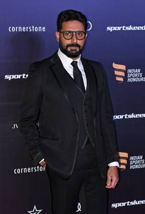 March 23, 2023, Mumbai, Maharashtra, India: Bollywood actor Abhishek Bachchan poses for a photo during the Indian Sports Honours red carpet in Mumbai. The award aims to reward excellence in various sports and nurture upcoming talents. Mumbai India - ZUMAs197 20230323_zaa_s197_155 Copyright: xAshishxVaishnavx