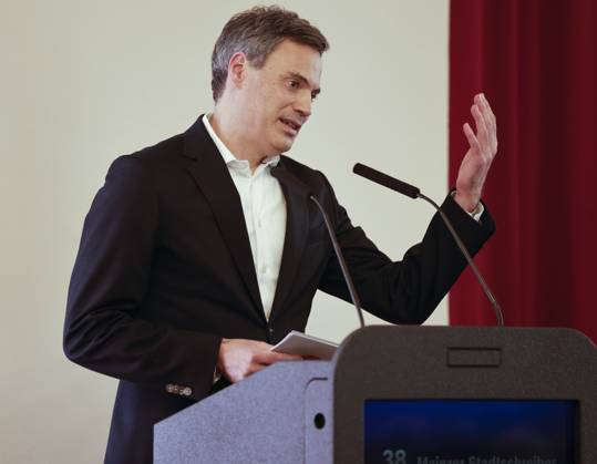 Dr. Norbert Himmler, Intendant des Zweiten Deutschen Fernsehen (ZDF) bei der Preisverleihung 38. Mainzer Stadtschreiber Literaturpreis im Kurfürstlichen Schloss zu Mainz 24.03.23