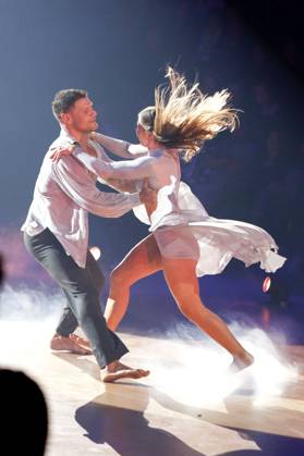 Mimi Kraus mit Mariia Maksina in der fünften Live-Show der 16. Staffel der RTL-Tanzshow Let s Dance im MMC Coloneum. Köln, 24.03.2023