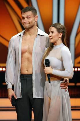 Mimi Kraus mit Mariia Maksina in der fünften Live-Show der 16. Staffel der RTL-Tanzshow Let s Dance im MMC Coloneum. Köln, 24.03.2023