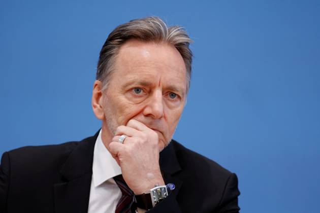 Holger Münch, Präsident des Bundeskriminalamtes (BKA), Deutschland, Berlin, Bundespressekonferenz, Thema: Polizeiliche Kriminalstatistik 2022
