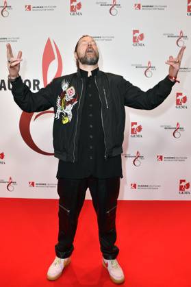 Rea Garvey beim 14. Deutschen Musikautor*innenpreis der GEMA 2023 im Hotel The Ritz-Carlton. Berlin, 30.03.2023