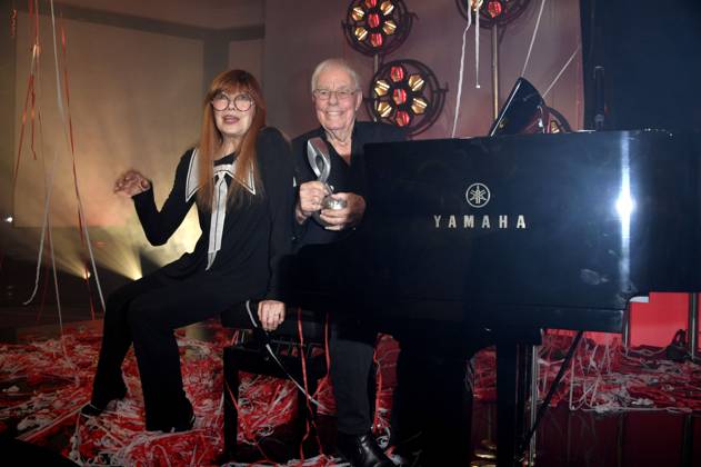 Katja Ebstein und Christian Bruhn beim 14. Deutschen Musikautor*innenpreis der GEMA 2023 im Hotel The Ritz-Carlton. Berlin, 30.03.2023