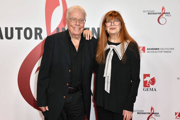 Christian Bruhn und Katja Ebstein beim 14. Deutschen Musikautor*innenpreis der GEMA 2023 im Hotel The Ritz-Carlton. Berlin, 30.03.2023