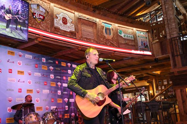 13.04.2023, Schladming, AUT, Unterwegs in, Steiermark, Reportage, SMAGO Awarad, SMAGO! Award, im Bild Phillip Burger, Freiwild,