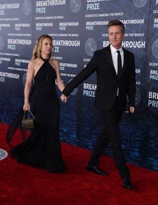 April 15, 2023, Los Angeles, CA, USA: Shauna Robertson and Edward Norton attend the 9th Annual Breakthrough Prize Ceremony at the Academy Museum of Motion Pictures on April 15, 2023 in Los Angeles, California. Los Angeles USA - ZUMAs181 20230415_zea_s181_171 Copyright: xCraSHx