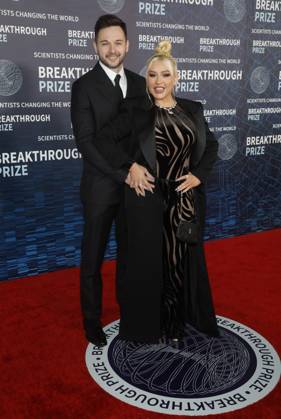 Bilder des Jahres 2023, Entertainment 04 April Entertainment Themen der Woche KW15 9th Annual Breakthrough Prize Ceremony at the Academy Museum of Motion Pictures. Featuring: Matthew Rutler, Christina Aguilera Where: Los Angeles, California, United States When: 16 Apr 2023 Credit: Faye s Vision Cover Images Copyright: xx 52620290 EDITORIAL USE ONLY. NOT FOR USE BY NEWSPAPERS BASED IN THE UK.