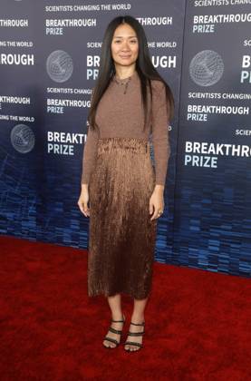 9th Annual Breakthrough Prize Ceremony at the Academy Museum of Motion Pictures. Featuring: Chloe Zhao Where: Los Angeles, California, United States When: 16 Apr 2023 Credit: Faye s Vision Cover Images Copyright: xx 52620048 EDITORIAL USE ONLY. NOT FOR USE BY NEWSPAPERS BASED IN THE UK.