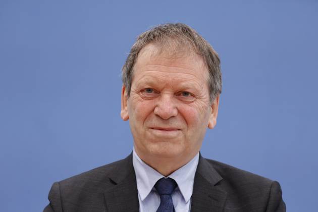 Hans Martin Henning, Deutschland, Berlin, Bundespressekonferenz, Thema: Veröffentlichung des Prüfberichts zur Berechnung der deutschen Treibhausgasemissionen für das Jahr 2022