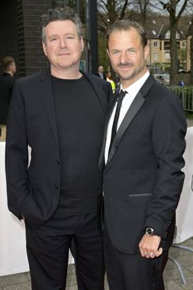 Magnus Vattrodt und Philipp Hochmair bei der 59. Verleihung des Grimme Preises 2023 im Theater der Stadt Marl. Marl, 21.04.2023