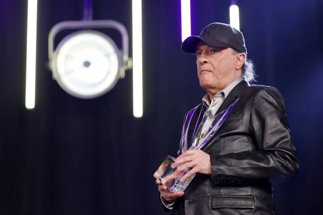 Sänger Peter Schilling als Laudator bei der Verleihung der Goldenen Sonne 2023 des TV-Senders sonnenklar.TV im Wunderland Kalkar. Kalkar, 22.04.2023 NRW Deutschland Copyright: xChristophxHardtx
