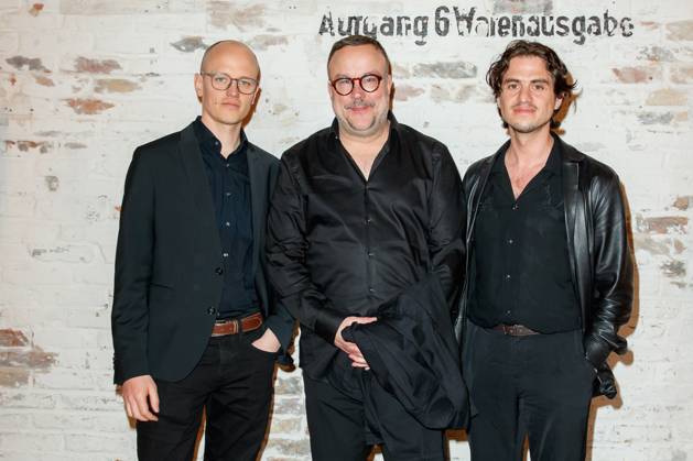 Nominiertenabend des Deutschen Filmpreises Lola 2023 Claus Reichel, Stefan Kauertz und Mehmet Akif, Büyükatalay beim Nominiertenabend des Deutschen Filmpreises Lola 2023 in der Fabrik 23 am 22.04.2023 in Berlin. Copyright: xEventpressxKochanx