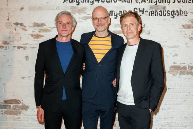 Nominiertenabend des Deutschen Filmpreises Lola 2023 Marc Blöbaum, Jan Braren und Kilian Riedhof beim Nominiertenabend des Deutschen Filmpreises Lola 2023 in der Fabrik 23 am 22.04.2023 in Berlin. Copyright: xEventpressxKochanx