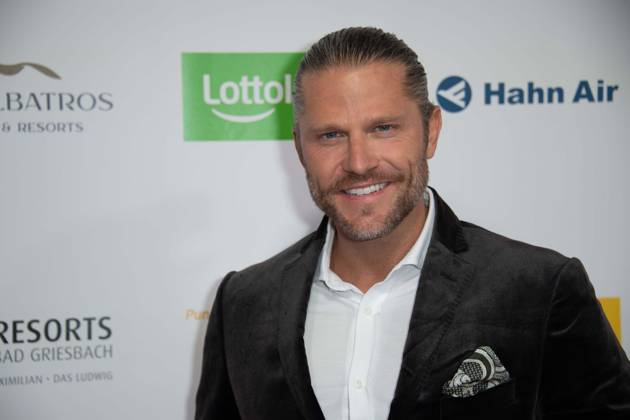 Paul JANKE, TV Darsteller, Roter Teppich, Red Carpet Show, Ankunft, arrival, Die Goldene Sonne 2023, am 22.04.2023 im Wunderland Kalkar,