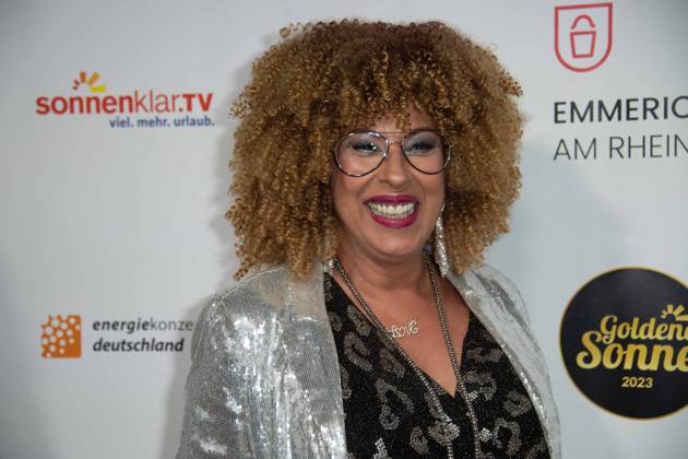 Esther Filly RIDSTYLE, Saengerin, Roter Teppich, Red Carpet Show, Ankunft, arrival, Die Goldene Sonne 2023, am 22.04.2023 im Wunderland Kalkar,
