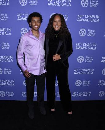 April 24, 2023, New York, New York, USA: Cassius Bythewood and Gina Prince-Bythewood attend the 48th Chaplin Award Honoring Viola Davis at Lincoln Centers Alice Tully Hall in New York. New York USA - ZUMAp281 20230424_zea_p281_008 Copyright: xPhotoxImagexPressx