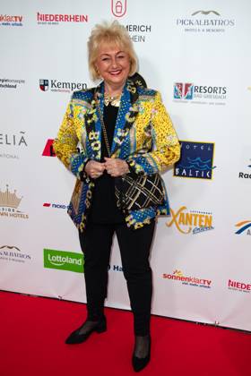 Stephanie Stefanie SIMON, Roter Teppich, Red Carpet Show, Ankunft, arrival, Die Goldene Sonne 2023, am 22.04.2023 im Wunderland Kalkar,