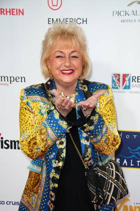 Stephanie Stefanie SIMON, Roter Teppich, Red Carpet Show, Ankunft, arrival, Die Goldene Sonne 2023, am 22.04.2023 im Wunderland Kalkar,