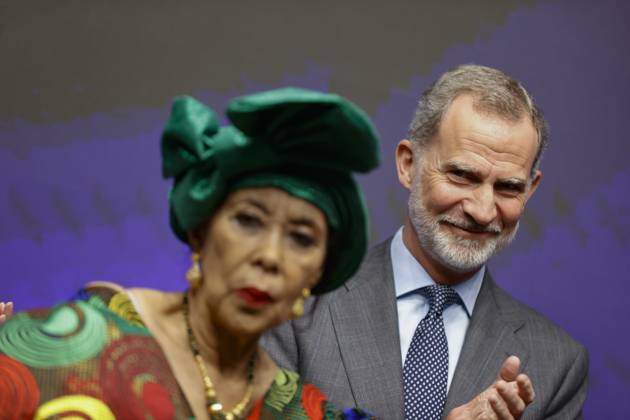 Entertainment Bilder des Tages Spanish King Felipe VI (R) applauds US activist Jean Childs Young (L) during the delivering act of the World Peace & Liberty Award to US activist Andrew Young (not at the image) during an act held in Madrid, Spain on 08 May 2023. World Peace & Liberty Award to US activist Andrew Young !ACHTUNG: NUR REDAKTIONELLE NUTZUNG!  Copyright: xJavierxLizonx GRAF5623 20230508-d4bcd29e117b32f85e53a2e2df6105e40f2232a1