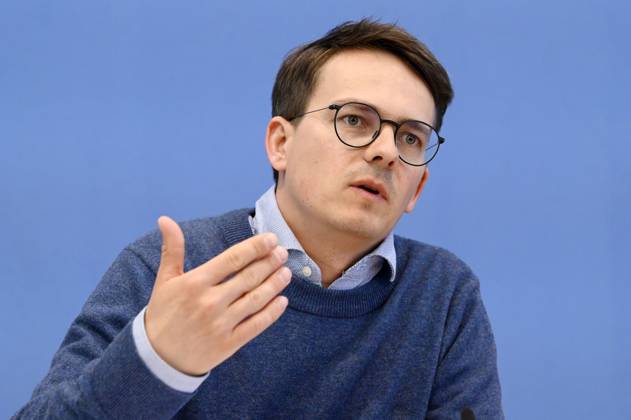 Robert Kusche bei der Bundespressekonferenz zur Jahresstatistik 2022 zu rechter und rassistischer Gewalt sowie zu der aktuellen Welle rassistischer Mobilisierungen in Ostdeutschland im Haus der Bundespressekonferenz. Berlin, 09.052023