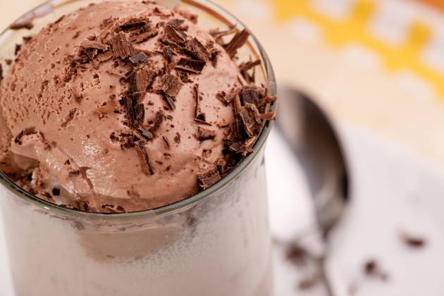 A chocolate milk float in an outdoor natural setting Copyright: xTylerxOlsonx xDesignxPicsx , 30891258 Copyright: TylerxOlsonx xDesignxPics 30891258