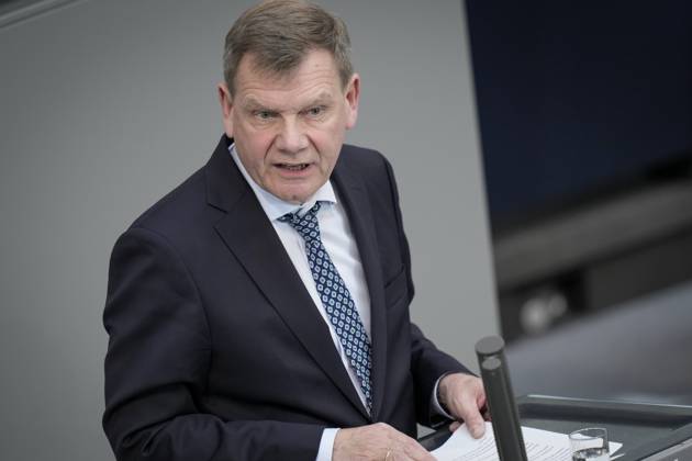 Deutscher Bundestag, 102. Plenarsitzung Dr. Johann David Wadephul (CDU) im Portrait bei seiner Rede zur Verlaengerung des Bundeswehreinsatzes in Mali im Rahmen der 102. Sitzung des Deutschen Bundestag,10.05.2023 Berlin, Berlin Berlin Deutschland