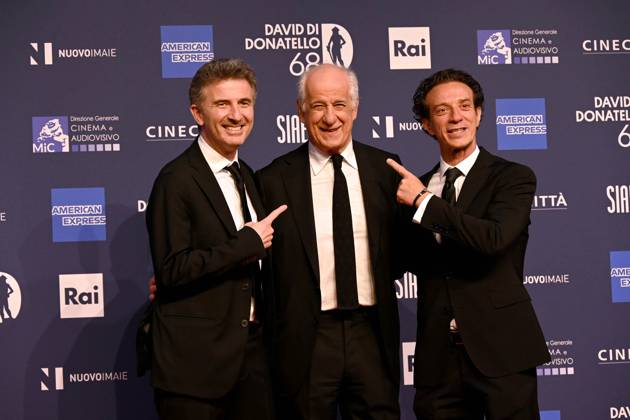 Foto IPP Gioia Botteghi Roma 10 05 2023 premi David di Donatello 2023 - red carpet nella foto Tony Servillo con salvatore Ficarra e valentino Picone Italy Photo Press - World Copyright