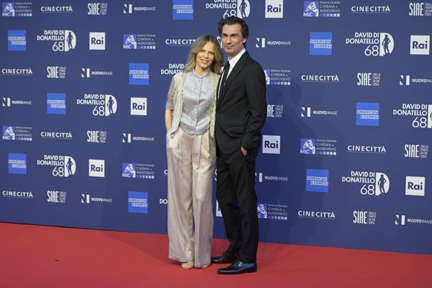 May 10, 2023, Rome, Italy: Sonia Bergamasco (L) and Fabrizio Gifuni (R) attend the red carpet of Premi Davide di Donatello 2023 at CinecittÃ Lumina Studios. Rome Italy - ZUMAs197 20230510_zaa_s197_459 Copyright: xMarioxCartellix
