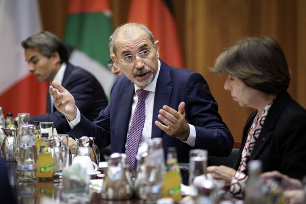 Lage im Nahostkonflikt: Annalena Baerbock, Bundesaussenministerin, laedt zu Kleeblatt-Treffen nach Berlin ein. Hier im Bild (L-R): Ayman Safadi, Aussenminister von Jordanien, und Catherine Colonna, Aussenministerin von Frankreich. Berlin, 11.05.2023. Berlin Deutschland