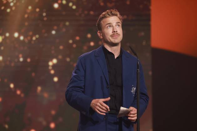Deutscher Filmpreis 2023 BESTE MÄNNLICHE NEBENROLLE Gewinner Albrecht Schuch bei der Verleihung der Lola - Deutscher Filmpreis 2023 im Theater am Potsdamer Platz in Berlin 12.05.2023 Copyright: xEventpressx
