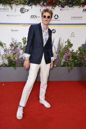 Alexander Scheer bei der Ankunft zur Verleihung Deutscher Filmpreis am 12.05.2023 in Berlin Deutscher Filmpreis 2023 in Berlin - Ankunft Roter Teppich