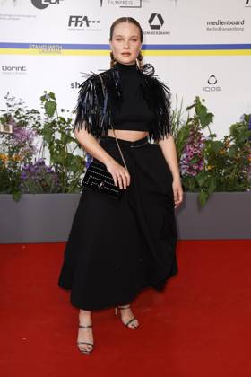 Sonja Gerhardt bei der Ankunft zur Verleihung Deutscher Filmpreis am 12.05.2023 in Berlin Deutscher Filmpreis 2023 in Berlin - Ankunft Roter Teppich
