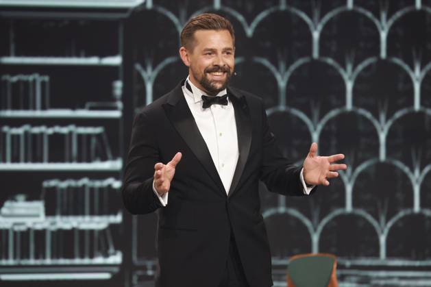 Deutscher Filmpreis 2023 Laudatio Klaas Heufer-Umlauf BESTES DREHBUCH bei der Verleihung der Lola - Deutscher Filmpreis 2023 im Theater am Potsdamer Platz in Berlin 12.05.2023 Copyright: xEventpressx