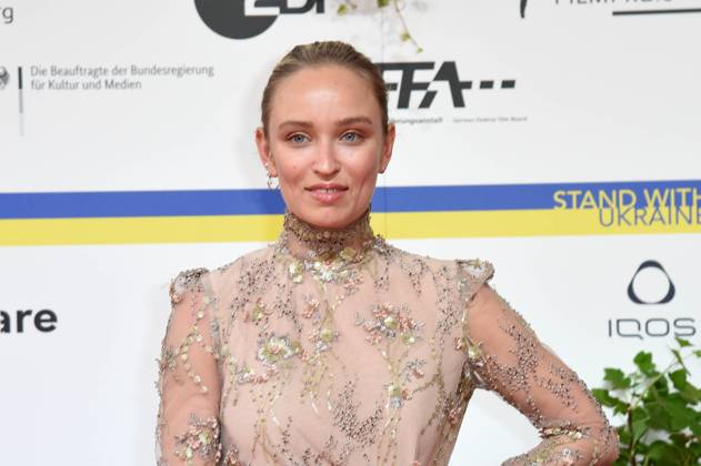Caro Cult bei der Ankunft auf dem Roten Teppich zum DEUTSCHER FILMPREIS 2023 im Theater am Potsdamer Platz in Berlin am 12.05.2023