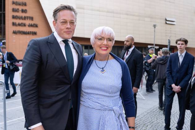 12.05.2023,Berlin,Deutschland,Deutscher Filmpreis 2023,Verleihung der Lola im Theater am Potsdamer Platz,Ankunft Claudia Roth Staatsministerin für Kultur und Medien sowie Konstantin von Notz
