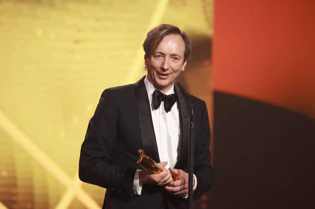 Entertainment Bilder des Tages Deutscher Filmpreis 2023 BESTE FILMMUSIK Gewinner Volker Bertelmann IM WESTEN NICHTS NEUES bei der Verleihung der Lola - Deutscher Filmpreis 2023 im Theater am Potsdamer Platz in Berlin 12.05.2023 Copyright: xEventpressx
