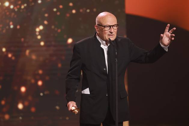 Deutscher Filmpreis 2023 Volker Schlöndorff Preisträger EHRENPREIS bei der Verleihung der Lola - Deutscher Filmpreis 2023 im Theater am Potsdamer Platz in Berlin 12.05.2023 Copyright: xEventpressx