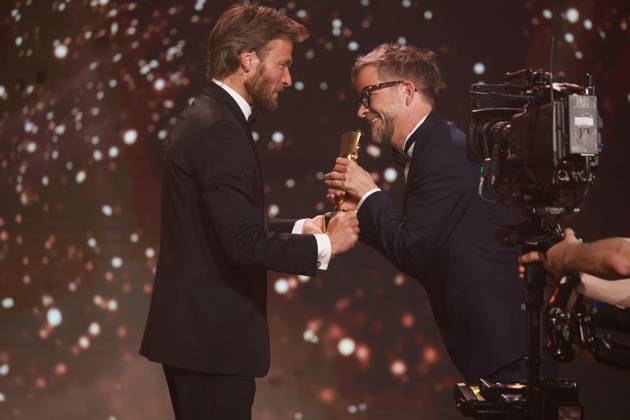 Deutscher Filmpreis 2023 Andreas Pietschmann Laudator BESTES SZENENBILD Gewinner Christian M. Goldbeck bei der Verleihung der Lola - Deutscher Filmpreis 2023 im Theater am Potsdamer Platz in Berlin 12.05.2023 Copyright: xEventpressx