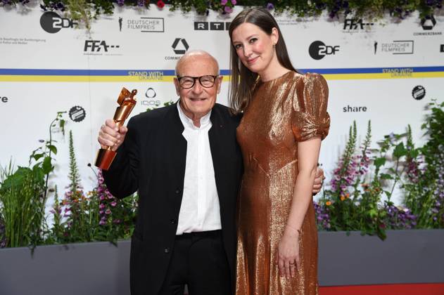 Volker Schlöndorff, Alexandra Maria Lara als Gewinner bei DEUTSCHER FILMPREIS 2023 im Theater am Potsdamer Platz in Berlin am 12.05.2023
