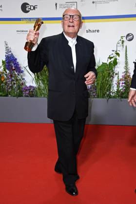 Volker Schlöndorff als Gewinner bei DEUTSCHER FILMPREIS 2023 im Theater am Potsdamer Platz in Berlin am 12.05.2023