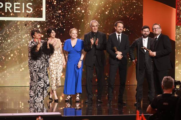 Deutscher Filmpreis 2023 BESTER SPIELFILM BRONZE HOLY SPIDER bei der Verleihung der Lola - Deutscher Filmpreis 2023 im Theater am Potsdamer Platz in Berlin 12.05.2023 Copyright: xEventpressx